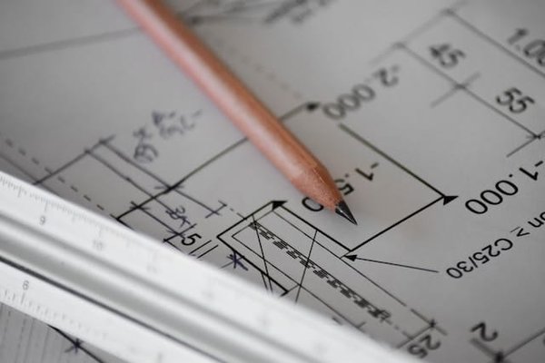 Comment choisir un architecte pour concevoir ou rénover son logement à Nîmes ?
