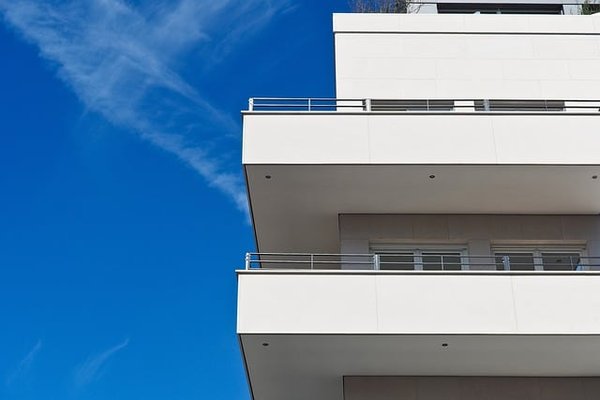 Comment trouver et choisir une location adaptée à ses besoins et à son budget à Nîmes ?